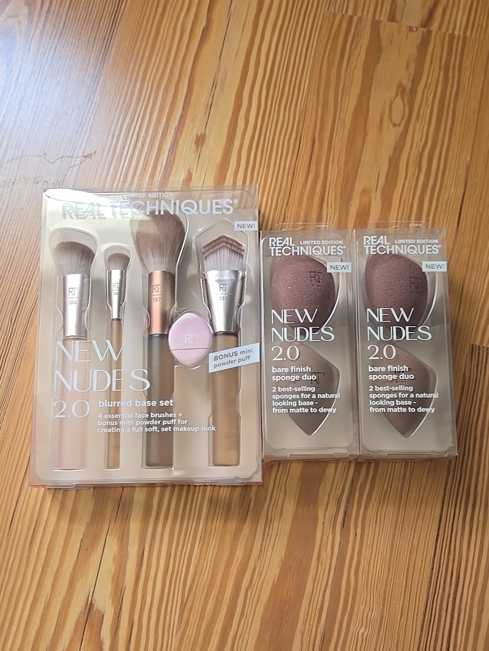 Real Techniques New Nudes 2.0 Blurred Base Set & Sponges  - 3 Pk Bundle